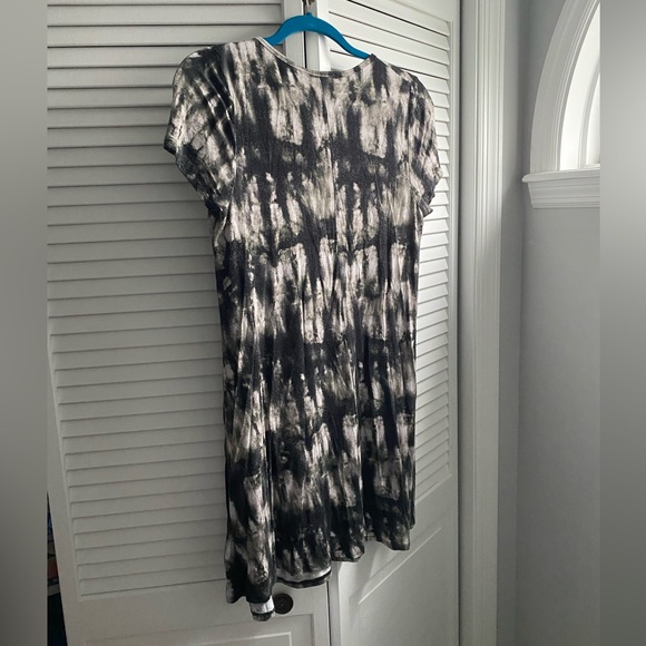 Super soft black and white tie dye dress/tunic - Picture 4 of 4